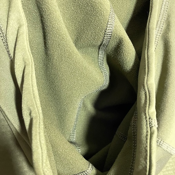 Nike Pro Women’s Army Green Hyperwarm Training Long Sleeve Hoodie Top Size L - Picture 9 of 15